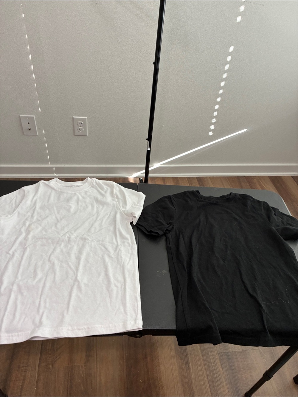 Classic Men's Crew Neck T-Shirt - Black and White